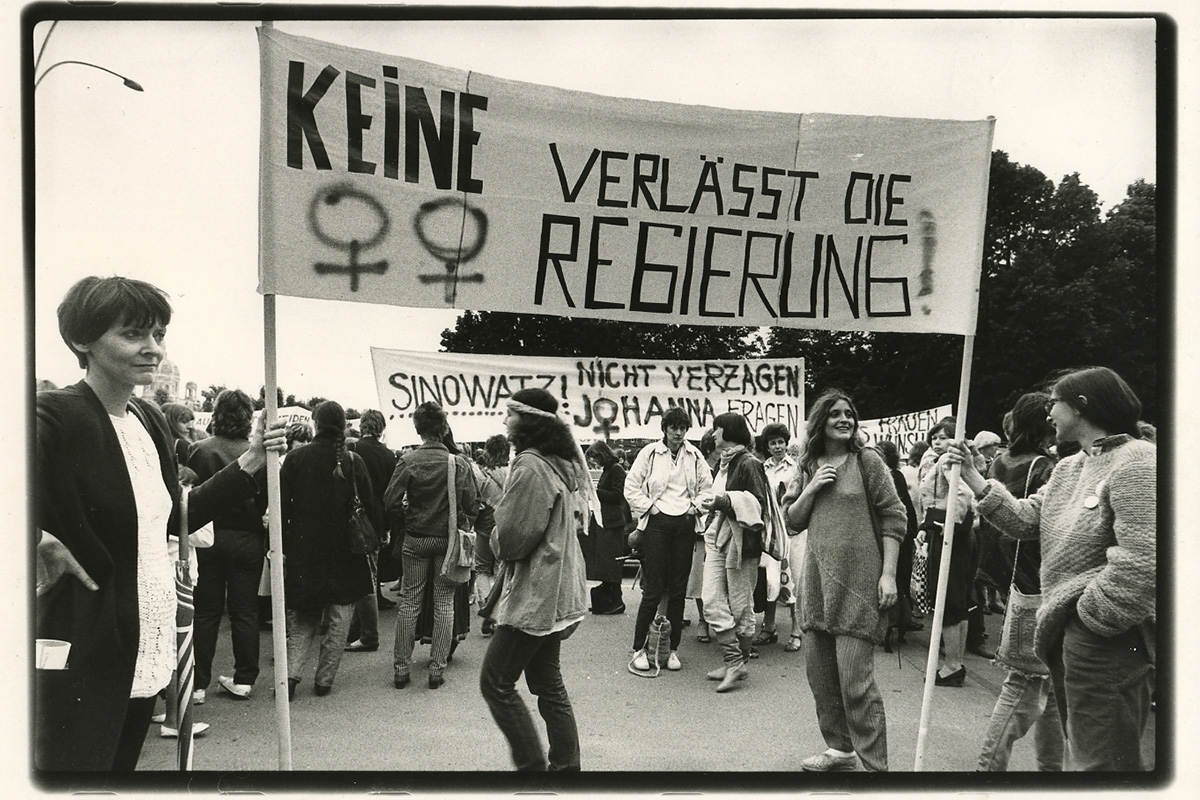 Frauendemonstration am WienerBallhausplatz 1983