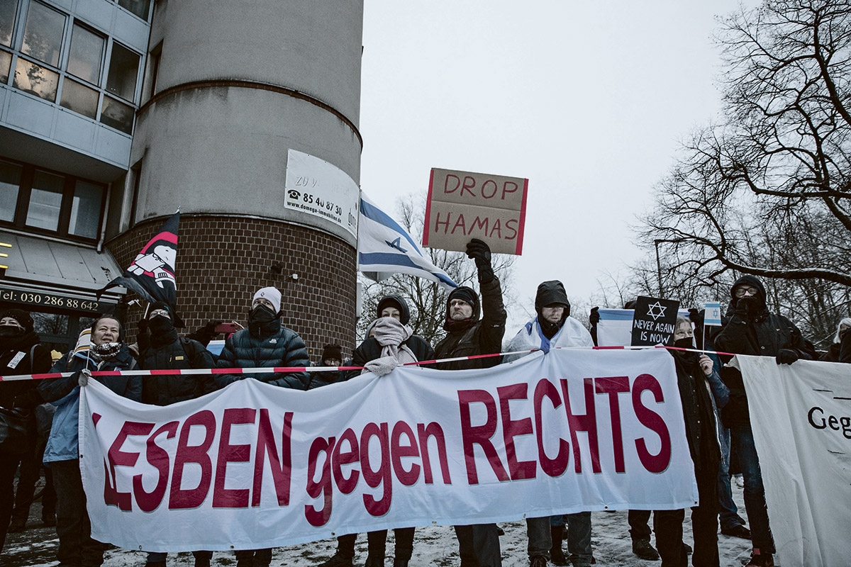 Eine der wenigen positiven Ausnahmen. Die »Lesben gegen rechts« protestierten am 2. Dezember in Berlin gegen eine israelfeindliche Demonstration