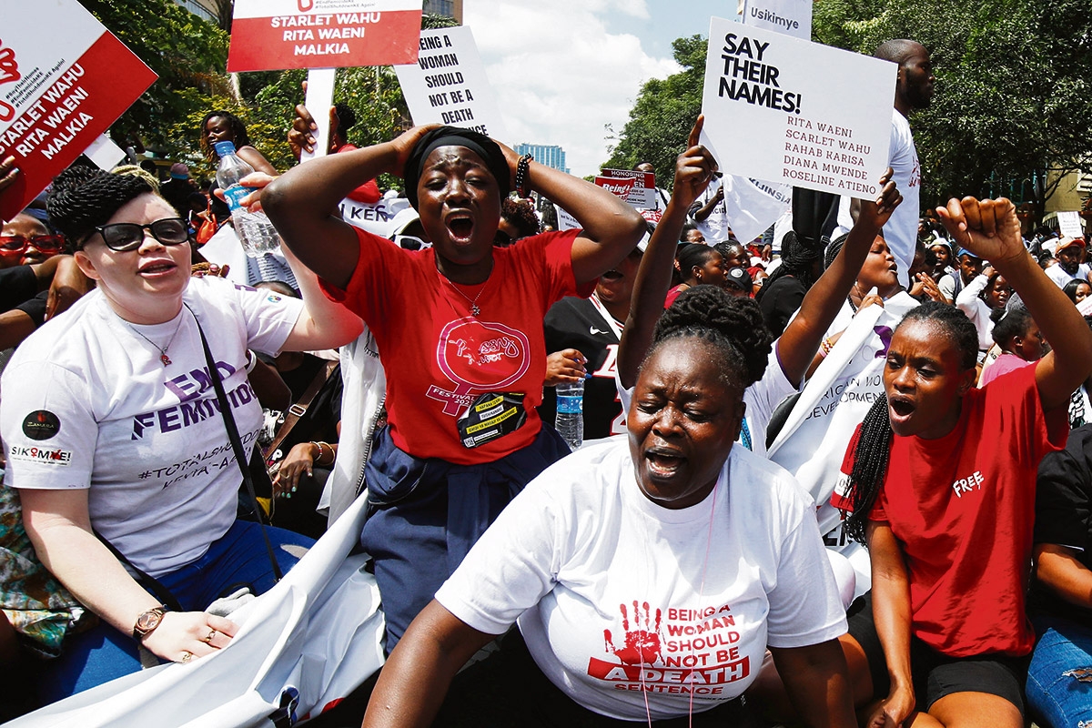 Zu Recht wütend. Protestierende Frauen in Nairobi fordern »Stop killing us!«, 27. Januar