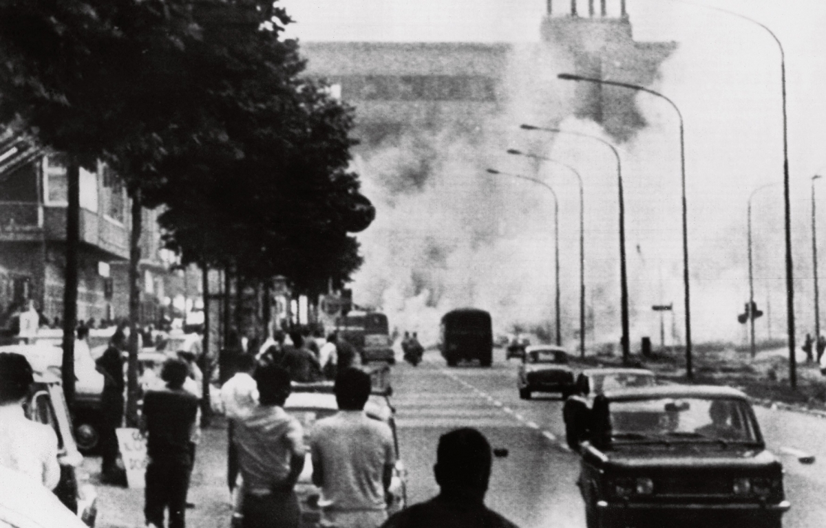 Unruhiges 1969. Straßenkämpfe vor dem Fiat-Werk in Turin