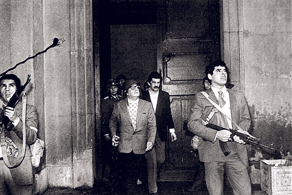 Salvador Allende mit seiner Leibgarde im Präsidentenpalast, Santiago am 11.9.1973