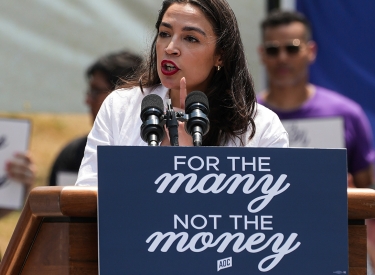 Alexandra Ocasio-Cortez bei einer Rede in der Bronx, New York City, 22. Juni