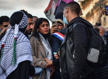 Intifada in Frankreich? Die LFI-Europaabgeordnete Rima Hassan Ende Mai bei einer Anti-Israel-Demo in Paris