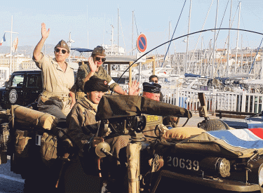 Ein Hoch auf die »Libération«! Historische Militärparade am Alten Hafen von Marseille, 6. Juni