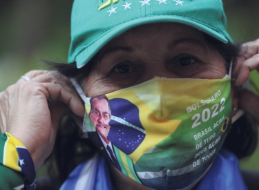 Ein Fan des brasilianischen Präsidenten vor dem Hospital Vila Nova Star in São Paulo, 15. Juli