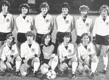 Die deutsche Frauenfußballnationalelf 1982