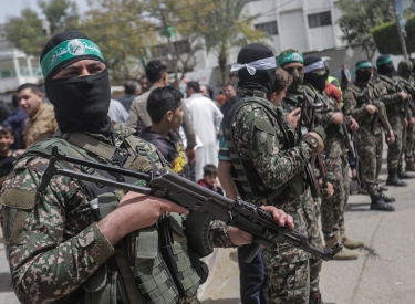 Hamas-Männer bei einer Parade in Jabalia im nördlichen Gaza-Streifen am 7. April